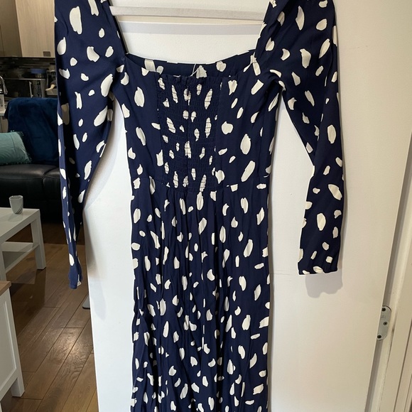 Reformation sigmund dress in splatter, size 2P. - Picture 2 of 4